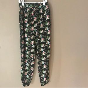 Fun floral jogger pants (small)